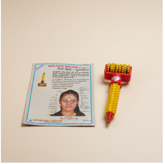 Wooden Handle Corn Massage Roller - Yellow