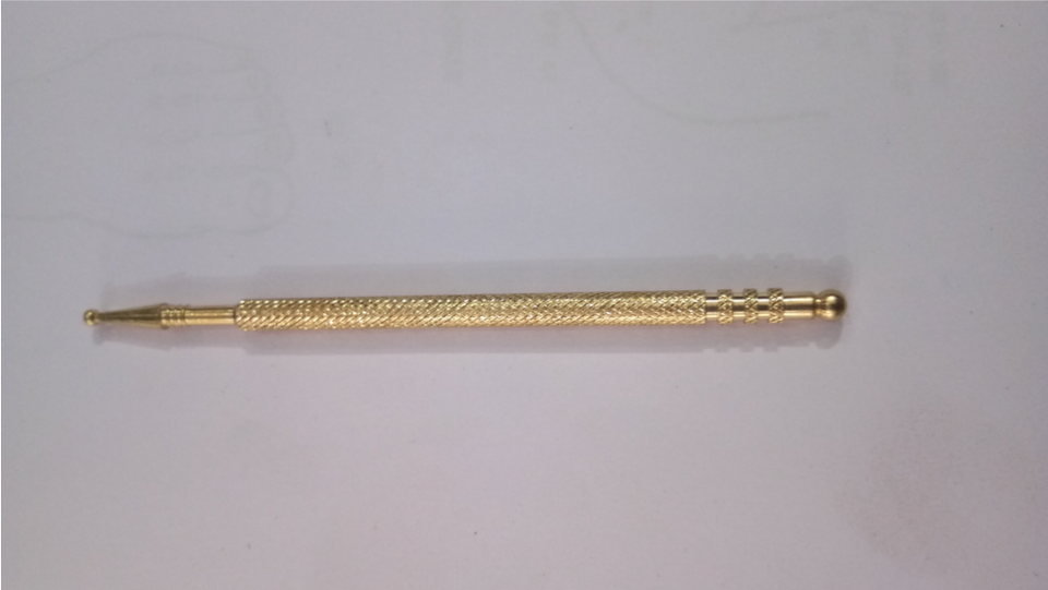 Gold-Toned Precision Cuticle Pusher Tool